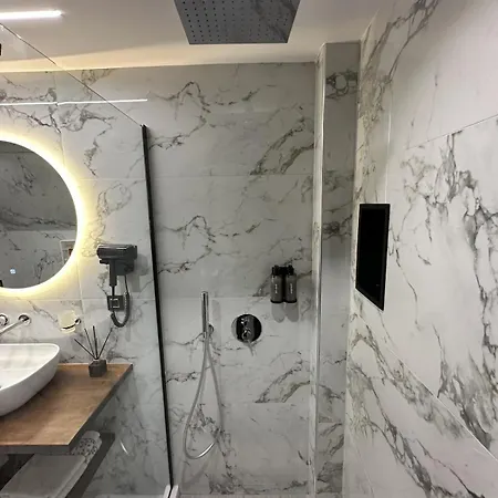 Trikalabnb - Prime Loft 2 * Tríkala