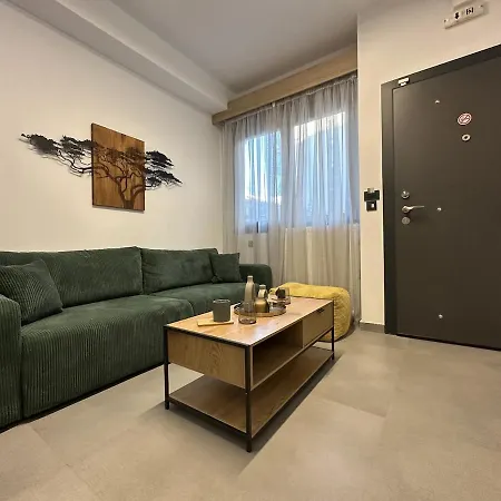 Trikalabnb - Prime Loft 2 * Tríkala